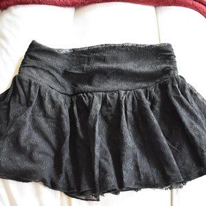 Forever 21, lace, black skirt